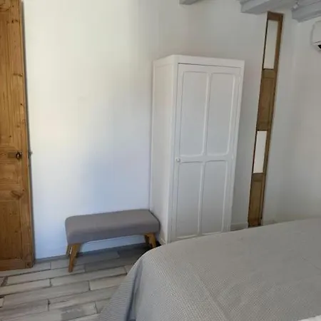 Arazy - Superb Duplex Old Very Central, Ac, Terrace Apartment