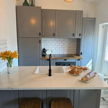 Apartment Arazy - Superb Duplex Old Very Central, Ac, Terrace